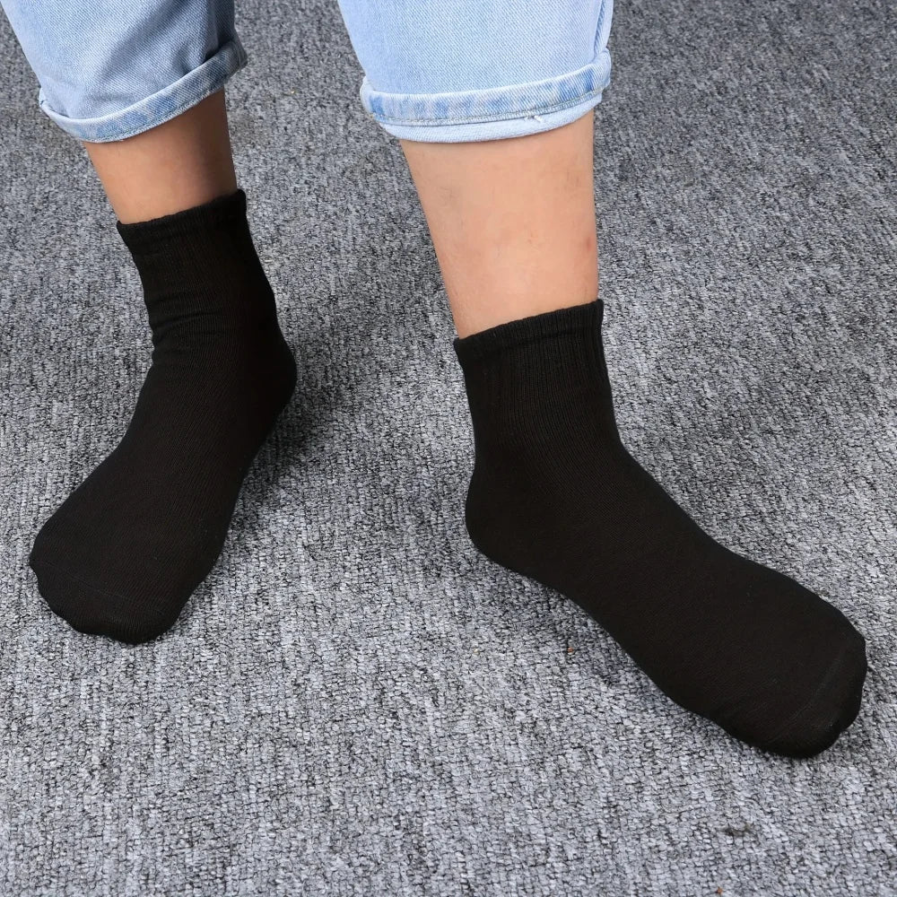 10 pares de calcetines de algodón a media pantorrilla para hombre para todas las estaciones, color sólido y versátiles - VibraStore