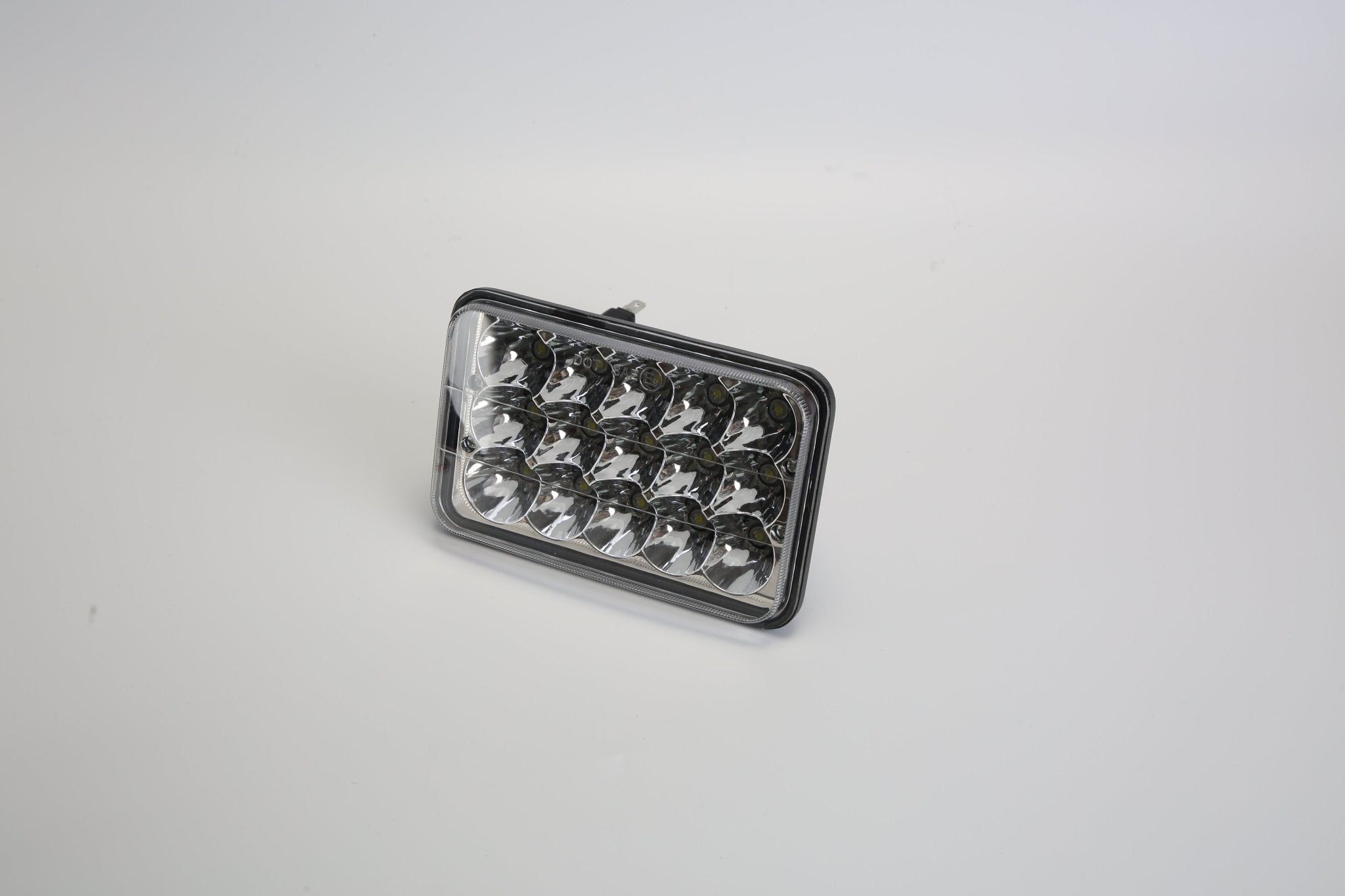 2Pcs 4x6in Car LED Headlights Vehicle Rectangular Headlamp With H4 Socket H4 - to - 3Pins Adapter With High Low Beam White Light IP68 Waterproof For 10 - 80V SUV Truck Sedan Car Motorcycle - VibraStore