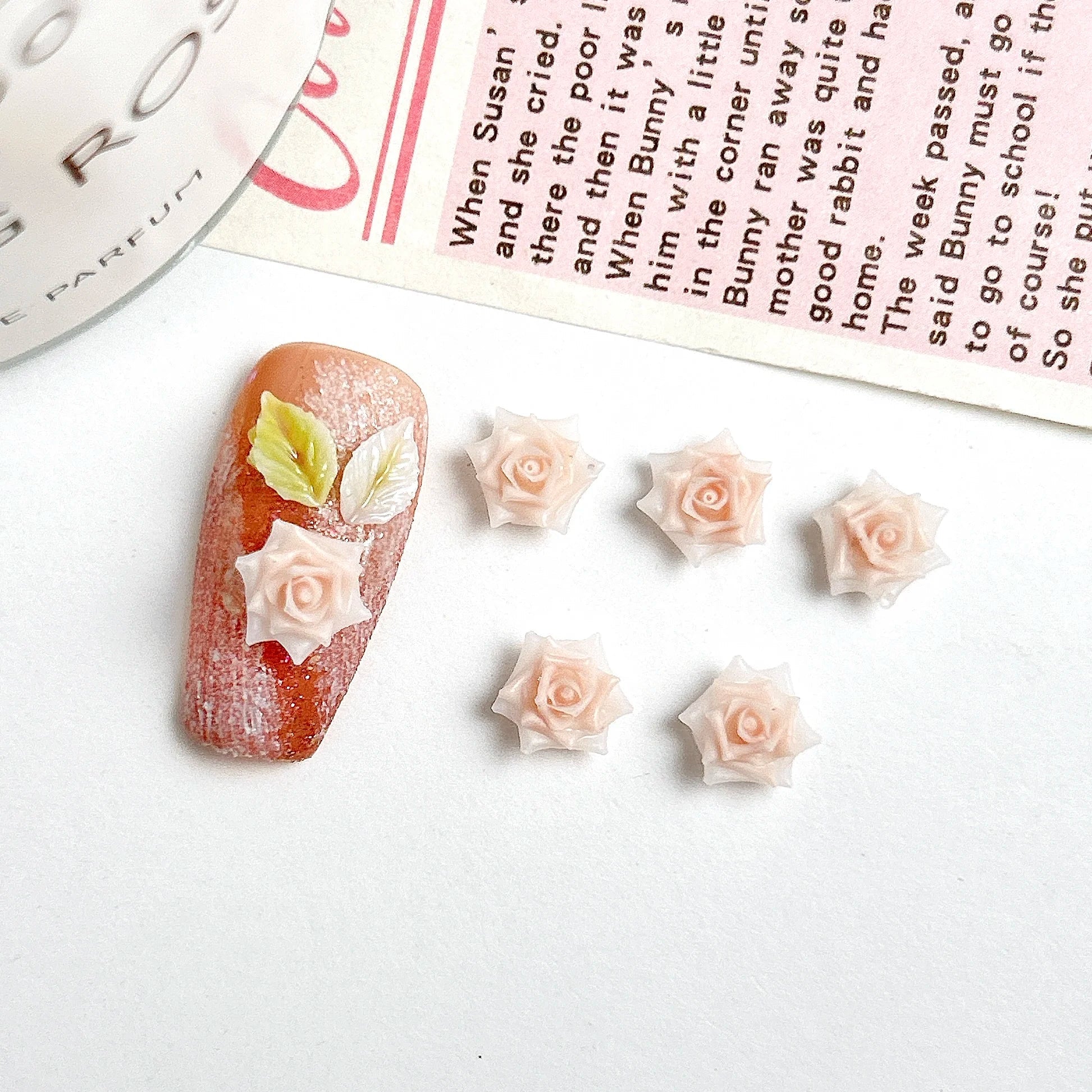 30 Uds. De abalorios para uñas de rosas suaves de resina Maillard, atmósfera 3D de otoño e invierno, accesorios luminosos para decoración de uñas de rosas para manicura DIY - VibraStore