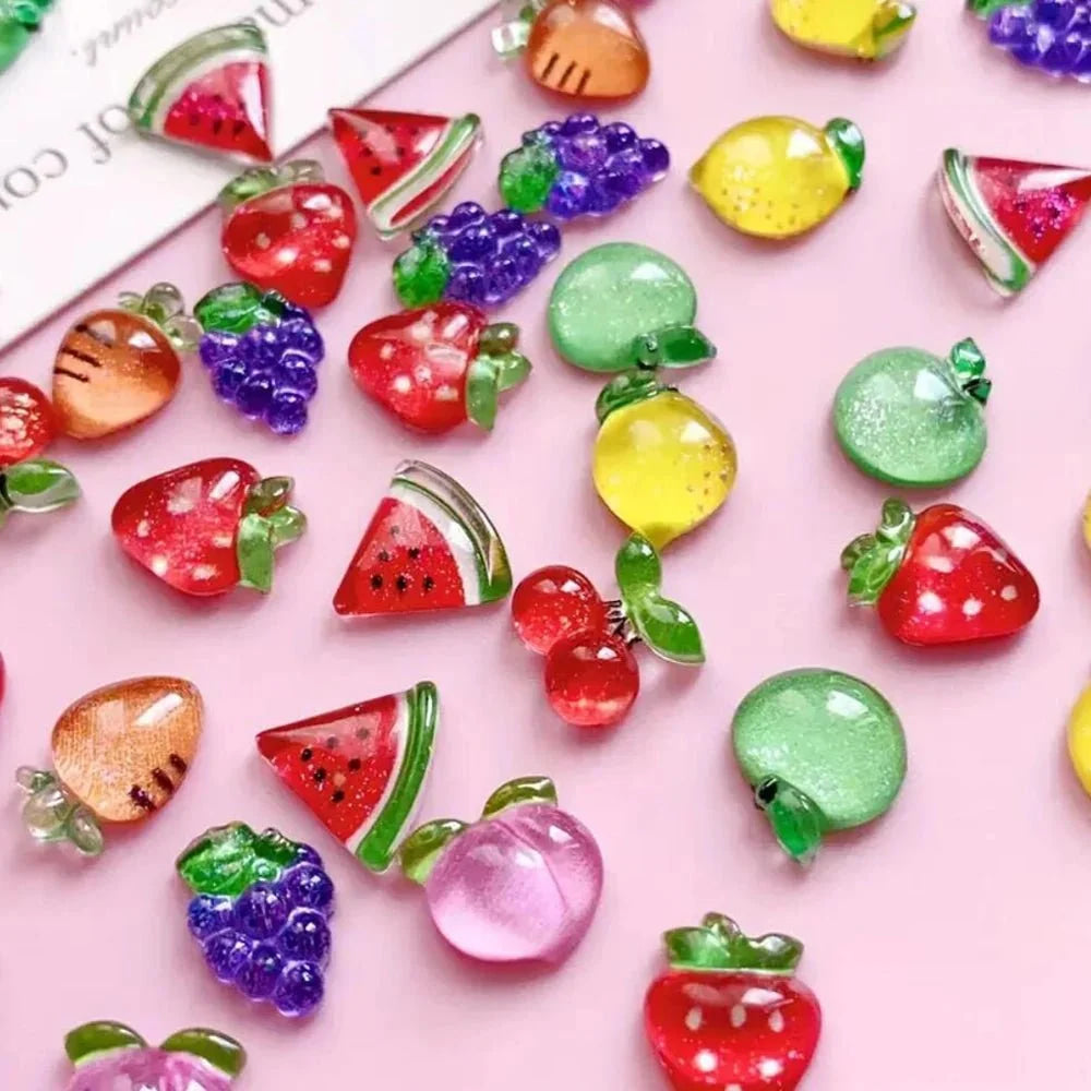 50 Uds. De dijes 3D para uñas de fresa roja dulce, cereza, sandía, mezcla de resina Kawaii, decoración artística de uñas, adorno de parte posterior plana, joyería * - VibraStore