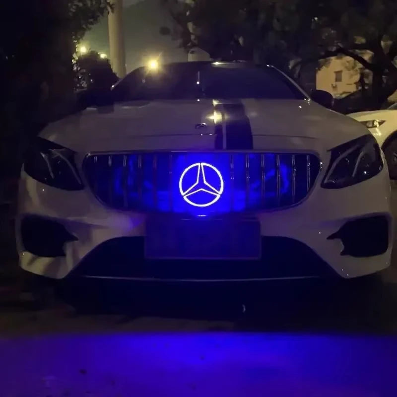 Car Front Grilled Star Emblem LED For Mercedes-Benz W205 W213 W204 ML CLA W253 A C W204 E GLK  GLA GLC GLE Ashtray