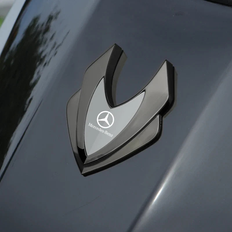 Car Metal Shield Emblem Car Side Fender Body Trunk Badge Sticker For Mercedes Benz B/C/E/S Class A Class C200L GLC GLK CLA