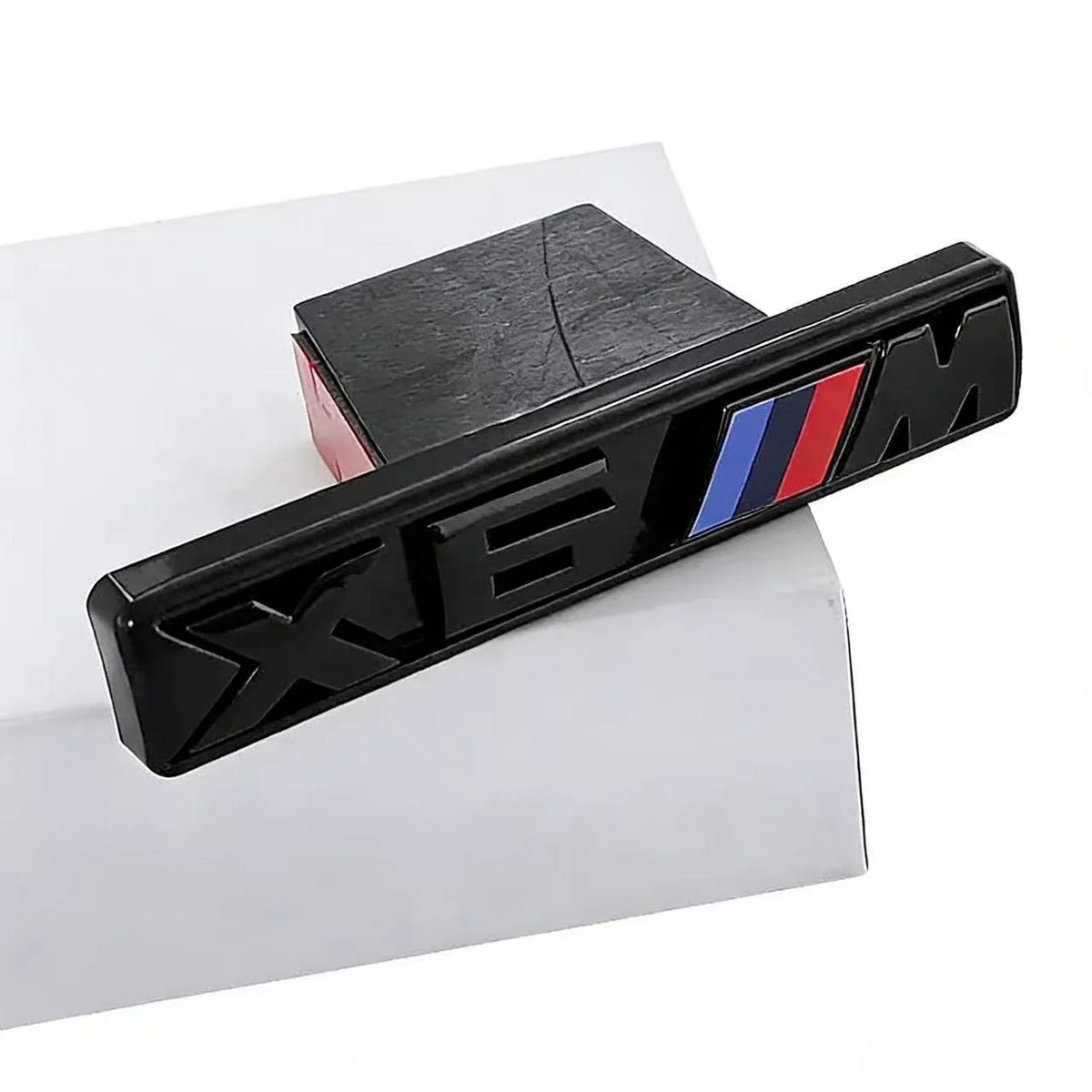 It is suitable for sports labeling of X-series ABS badge M in BMW X-series modified car logo X2M X3M X4M X5M X6M.
