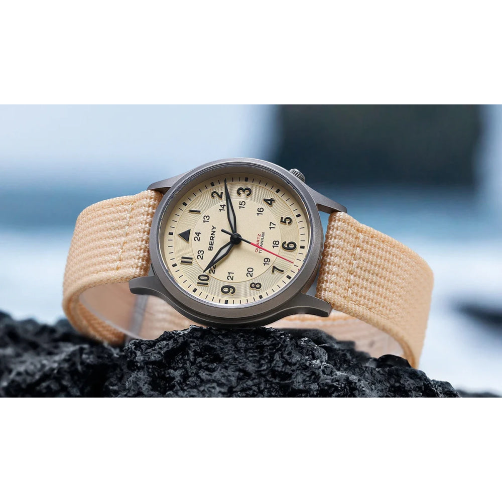 BERNY Titanium Watches for Men Classic Mens Field Watch Easy Read Outdoor Quartz Wristwatch Super Luminous Sapphire 5ATM
