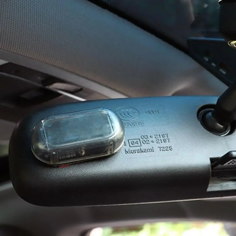 Luz de seguridad falsa para coche con energía Solar, alarma simulada, lámpara LED intermitente inalámbrica, luz de precaución de advertencia antirrobo, 1 Uds.