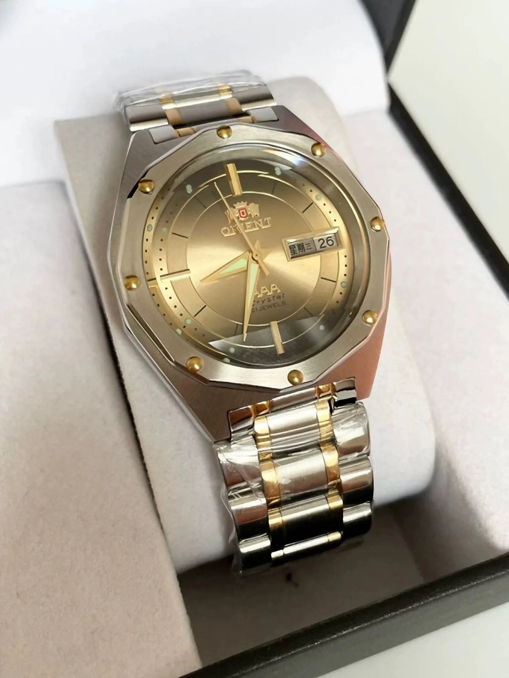 ORIENT Men's Two-Tone Stainless Steel Watch Green Dial Luminous Hands Day-Date Display AAA Crystal Analog Wristwatch