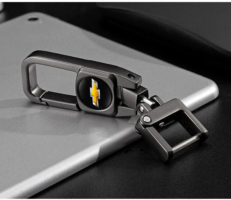 Metal Keychain Car Logo Keyring Pendant Auto Accessories For Chevrolet Cruze Onix Tracker Aveo Bolt Captiva Equinox Spark Tahoe