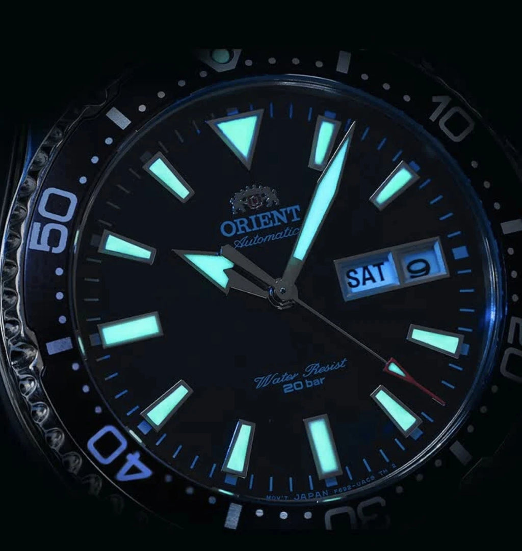 Orient Automatic Mechanical Diver Watch for Men 200M Waterproof Red Dial Stainless Steel Band Day Date Display Sport Wristwatch