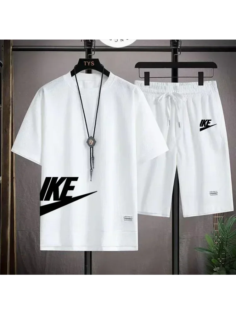 Fashionable, casual and trendy men's sportswear set, short-sleeved T-shirt and outdoor summer sports shorts set, new size M-3XL