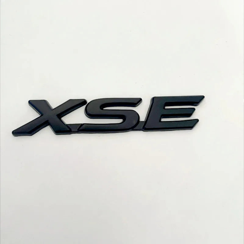 3D Metal SE XSE Logo Rear Trunk Emblem Badge Decals Sticker For Toyota Camry Sienna Highlander Corolla Car Styling Accessories