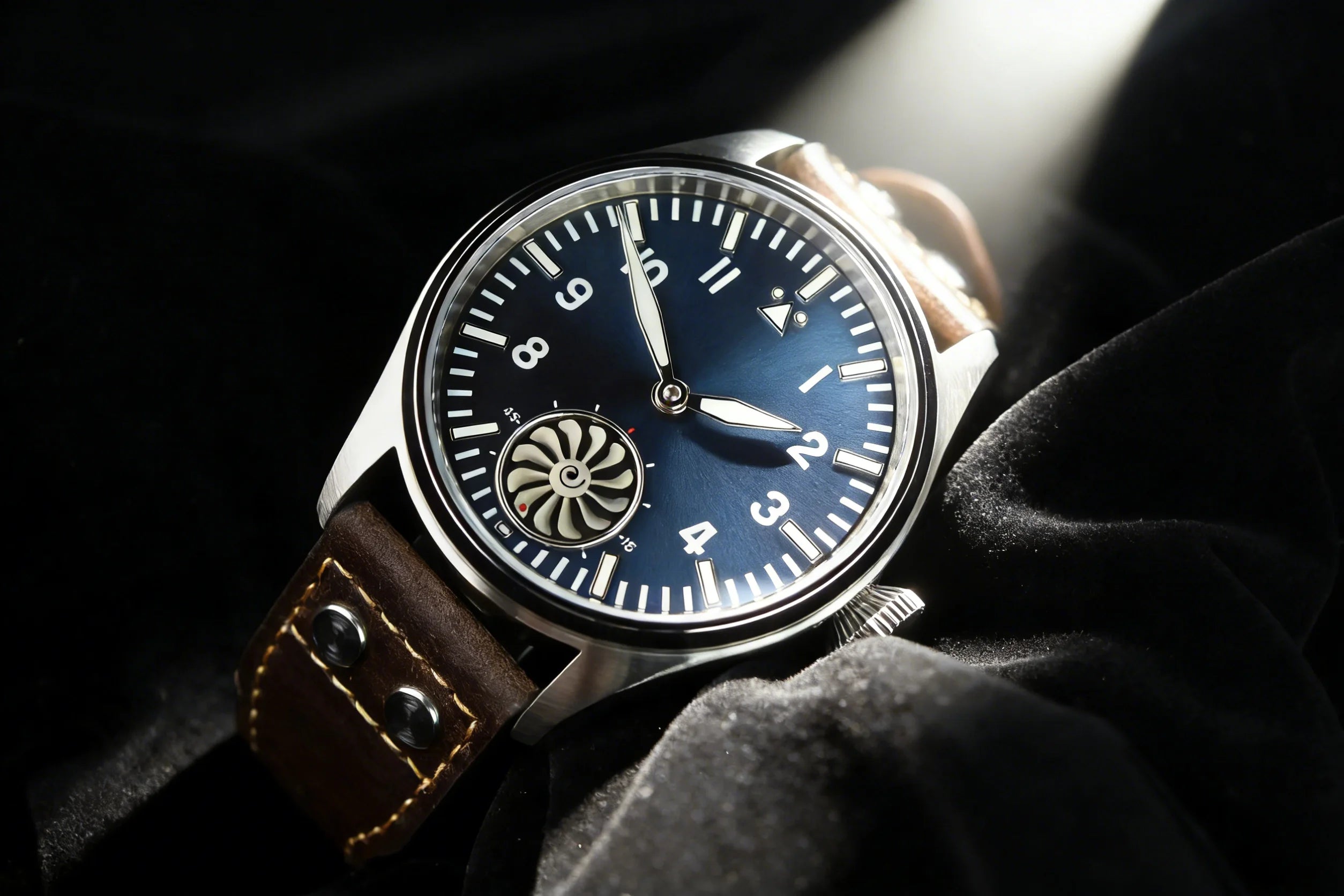 HRUODLAND Pilot Watch for Men BGW-9 Luminous Mechanical Wristwatch 316L Stainless Steel Sapphire Glass 10ATM Waterproof F016