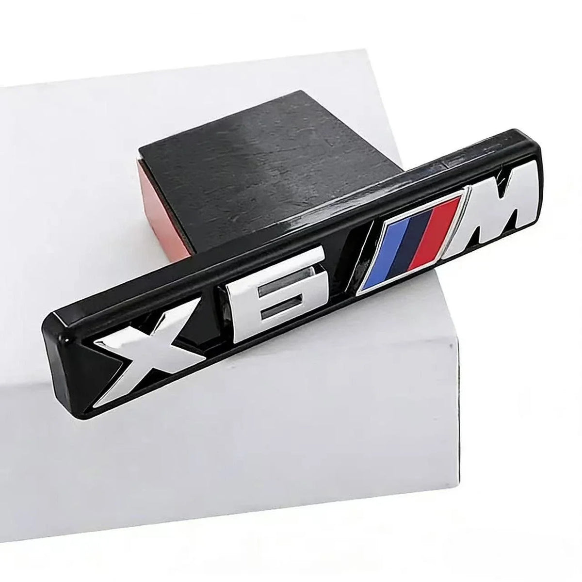 It is suitable for sports labeling of X-series ABS badge M in BMW X-series modified car logo X2M X3M X4M X5M X6M.