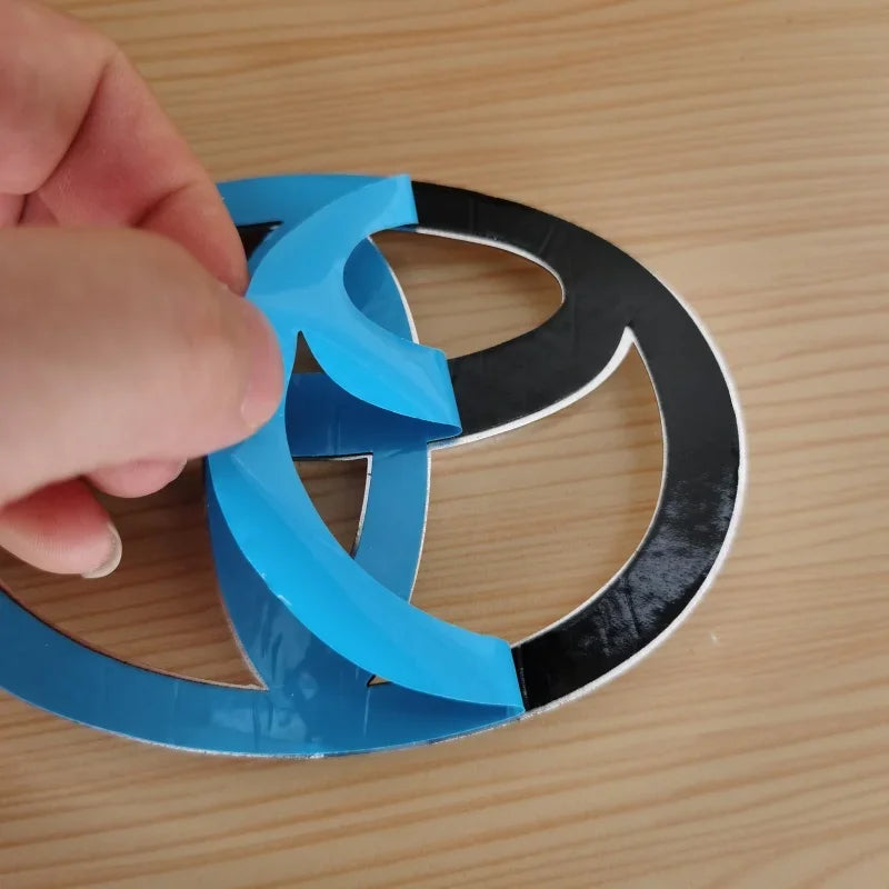 1pc 3D Car Emblem sticker For Toyota Front Grill Hood Rear Trunk Logo Corolla Camry RAV4 Hilux Yaris Prius Prado Badge Accessory