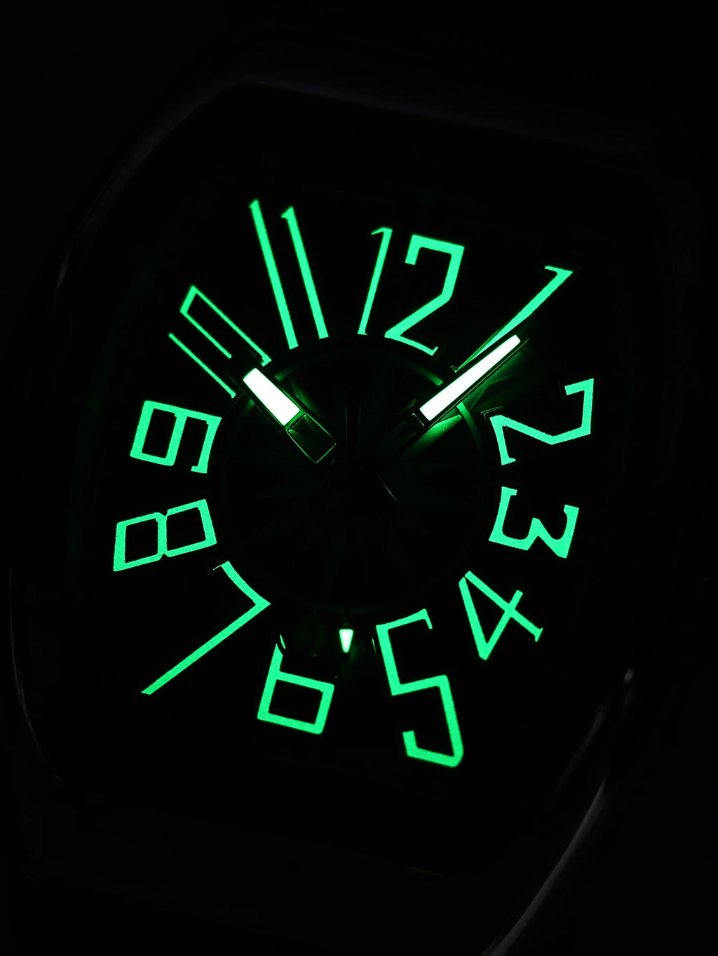 DENVOSI Men's Barrel shaped Watch, Luxury Fluorescent Silicone Strap, Men's Fashion, Leisure, Sports Quartz Watch