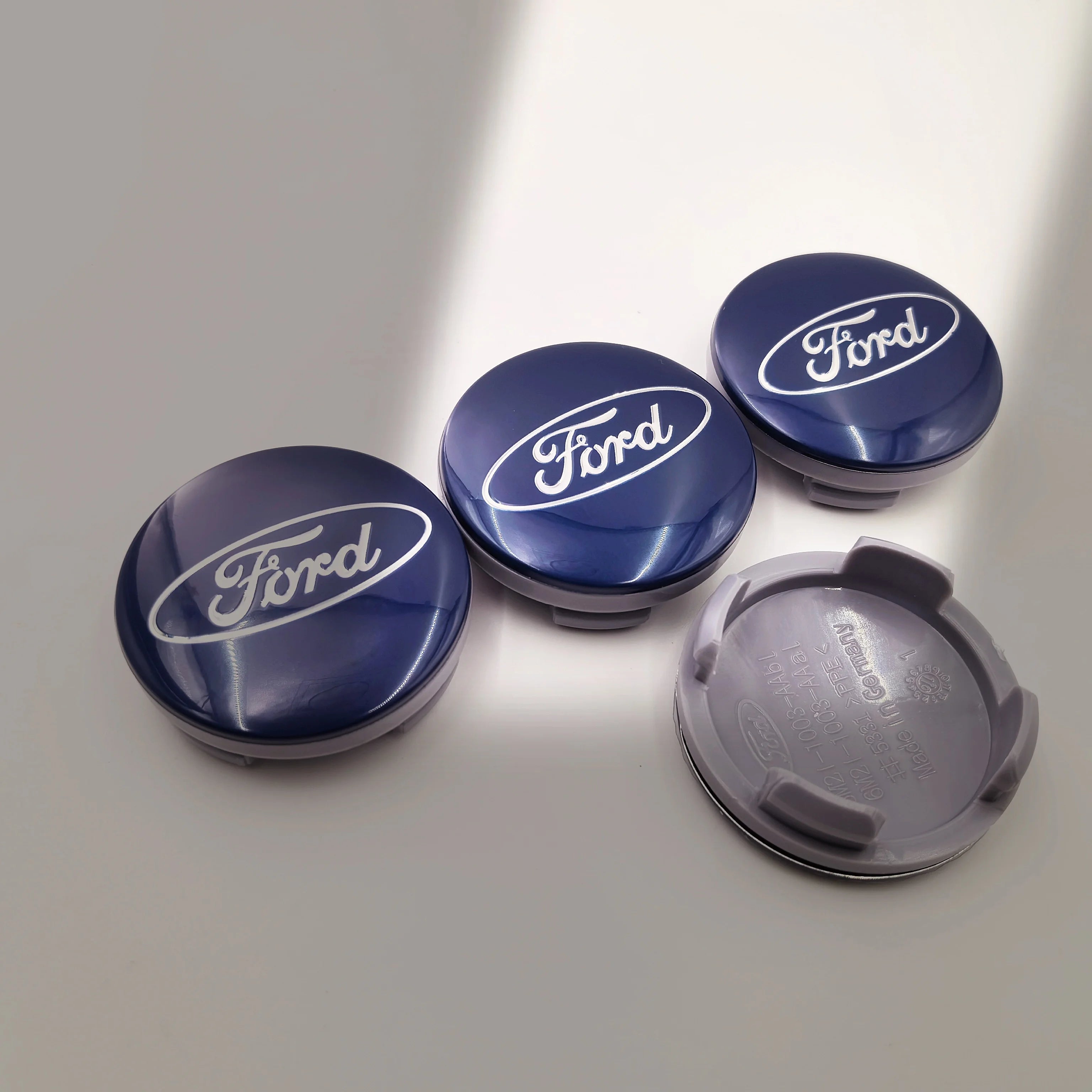 4pcs Car Wheel Center Caps Hubcap Cover 54/56/60/65/68mm For Ford Fiesta Mondeo Fusion Explorer Escape Focus Kuga Rim Cover