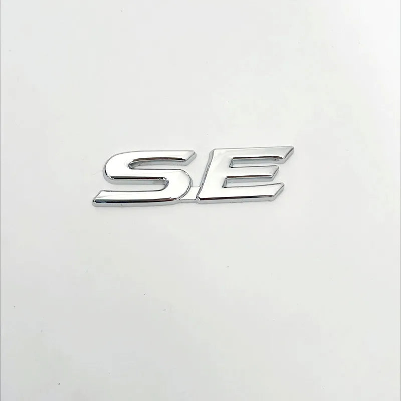 3D Metal SE XSE Logo Rear Trunk Emblem Badge Decals Sticker For Toyota Camry Sienna Highlander Corolla Car Styling Accessories