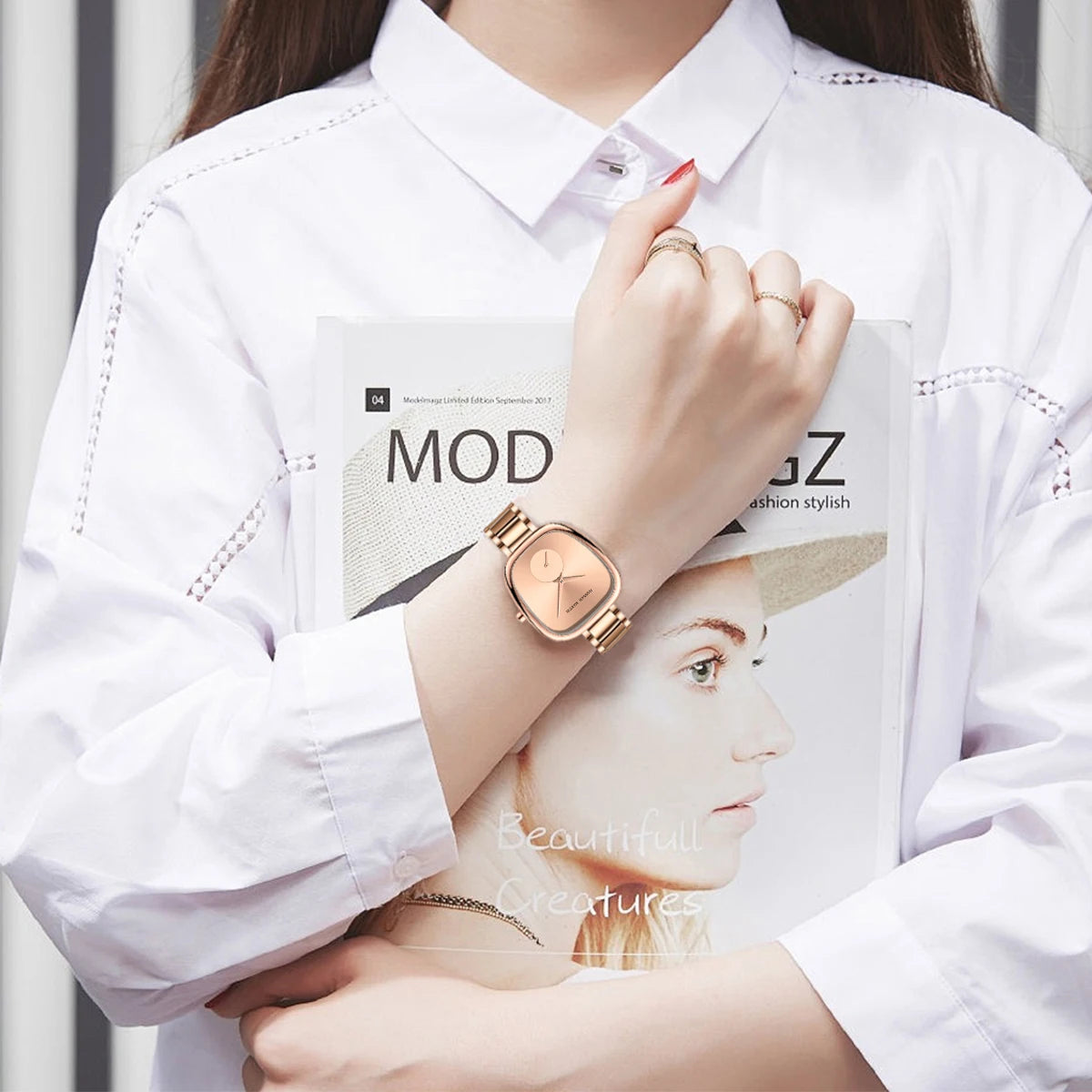 2025 nuevo reloj de pulsera de cuarzo para mujer 34mm barril de vino oro rosa cronómetro negro estilo minimalista de moda relojes ovalados para mujer