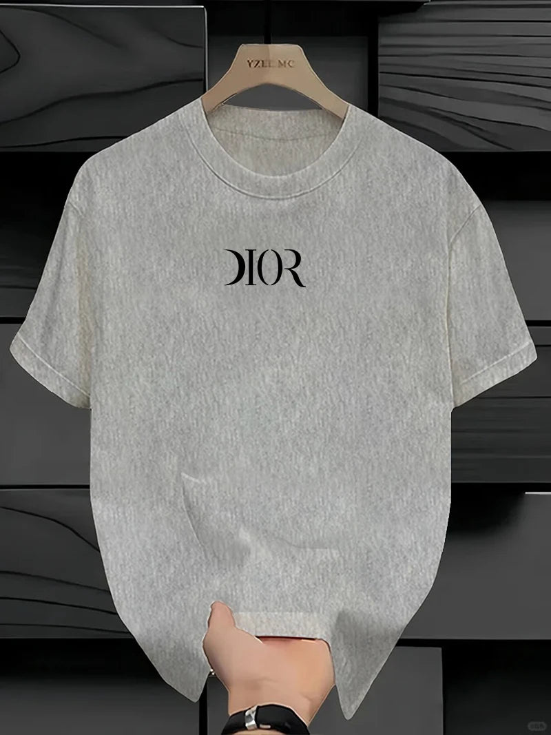 The latest 100% classic printed loose-fitting short-sleeved shirt is a high-quality top suitable for both men and women.