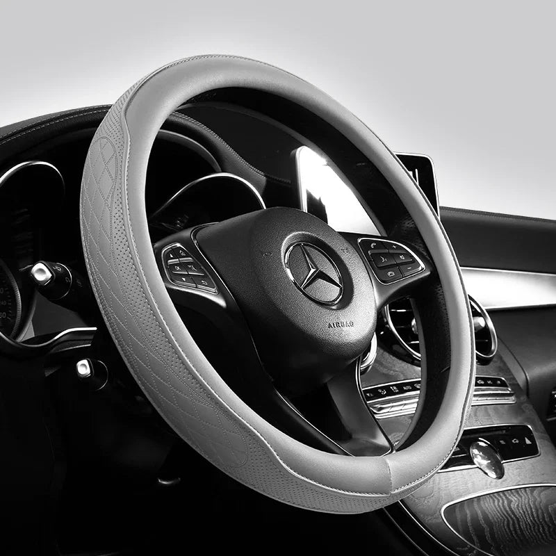 Funda para volante de coche de retales perforados de cuero Napa, antideslizante, transpirable, universal de 15 pulgadas (aproximadamente. 38,1 cm)
