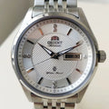 Orient Two-Tone Automatic Watch Multi-Color Dial Roman Numerals Day-Date Steel Band 50M Water Resistant Men's Classic Wristwatch