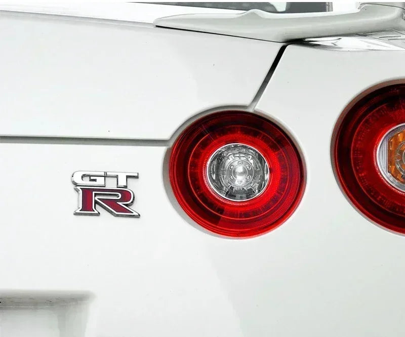 1pcs GTR Car Logo Emblem Metal Stickers R GT Decals Badge Labeling for Nissan Nismo GT-R, R32, R33, R34, R35, 370Z Accessories