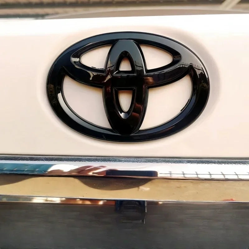 1pc 3D Car Emblem sticker For Toyota Front Grill Hood Rear Trunk Logo Corolla Camry RAV4 Hilux Yaris Prius Prado Badge Accessory