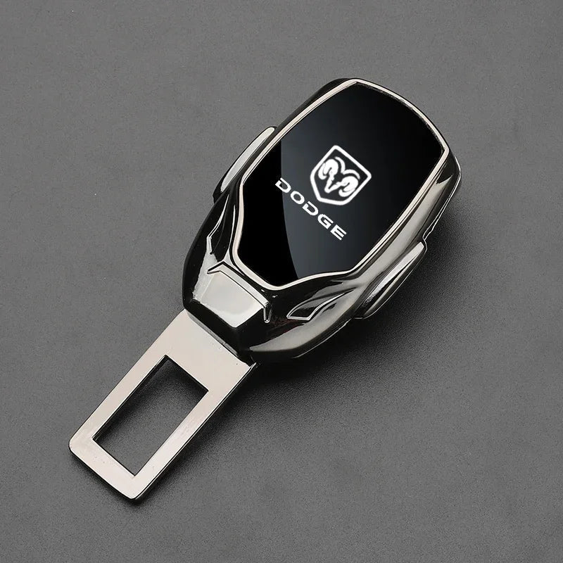 Car Seat Belt Clip Extender Alloy Seatbelt Lock Buckle for Dodge SRT NITRO Durango Caliber Viper Coolway CARAVAN JOURNEY Car