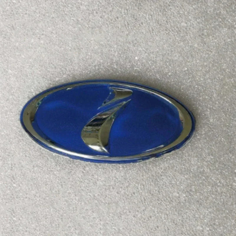 10.3X5CM Car Front Rear Logo Badge Emblem Sticker Decals for Subaru WRX Forester Outback Crosstrek Legacy Impreza Levorg 2025