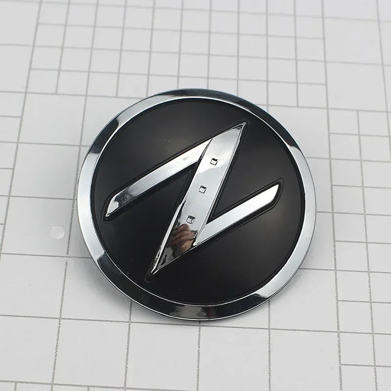 Car Rear Trunk Side Emblem Sticker for Nissan Z Logo 350Z 370Z X-Trail Qashqai Tiida Teana NV200 NP300 Sentra Altima Versa T32