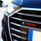 Car Decorative Lights LED Front Hood Grille Emblem Badge Decoration For Nissan Qashqai j11 j10 Juke X Trail t32 Tiida Leaf Versa