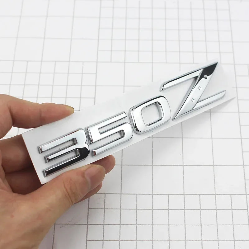 Car Rear Trunk Side Emblem Sticker for Nissan Z Logo 350Z 370Z X-Trail Qashqai Tiida Teana NV200 NP300 Sentra Altima Versa T32