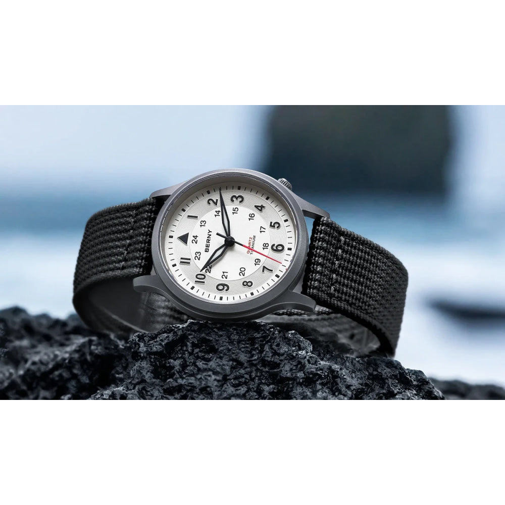 BERNY Full Titanium Watches for Men Outdoor Quartz Men's Field Wristwatch VH31 Super Luminous Sapphire Easy Read Watch