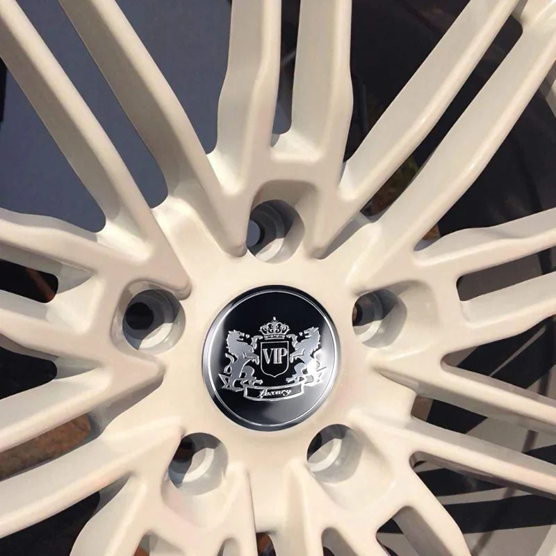Car Styling 4Pcs/set 56mm Lion VIP Lion Emblem Wheel Center Cap Sticker Decoration Decal For BMW Audi Nissan Toyota Honda Dodge
