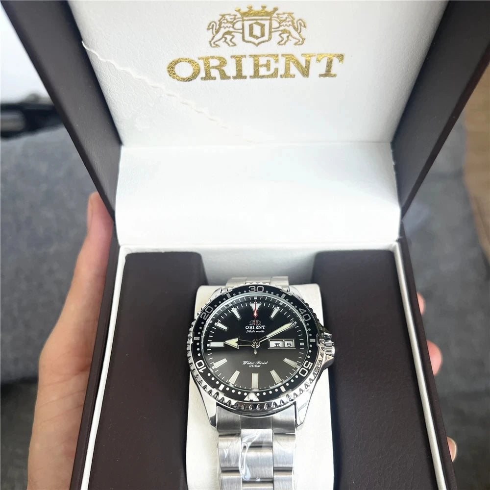 Orient Automatic Mechanical Diver Watch for Men 200M Waterproof Red Dial Stainless Steel Band Day Date Display Sport Wristwatch