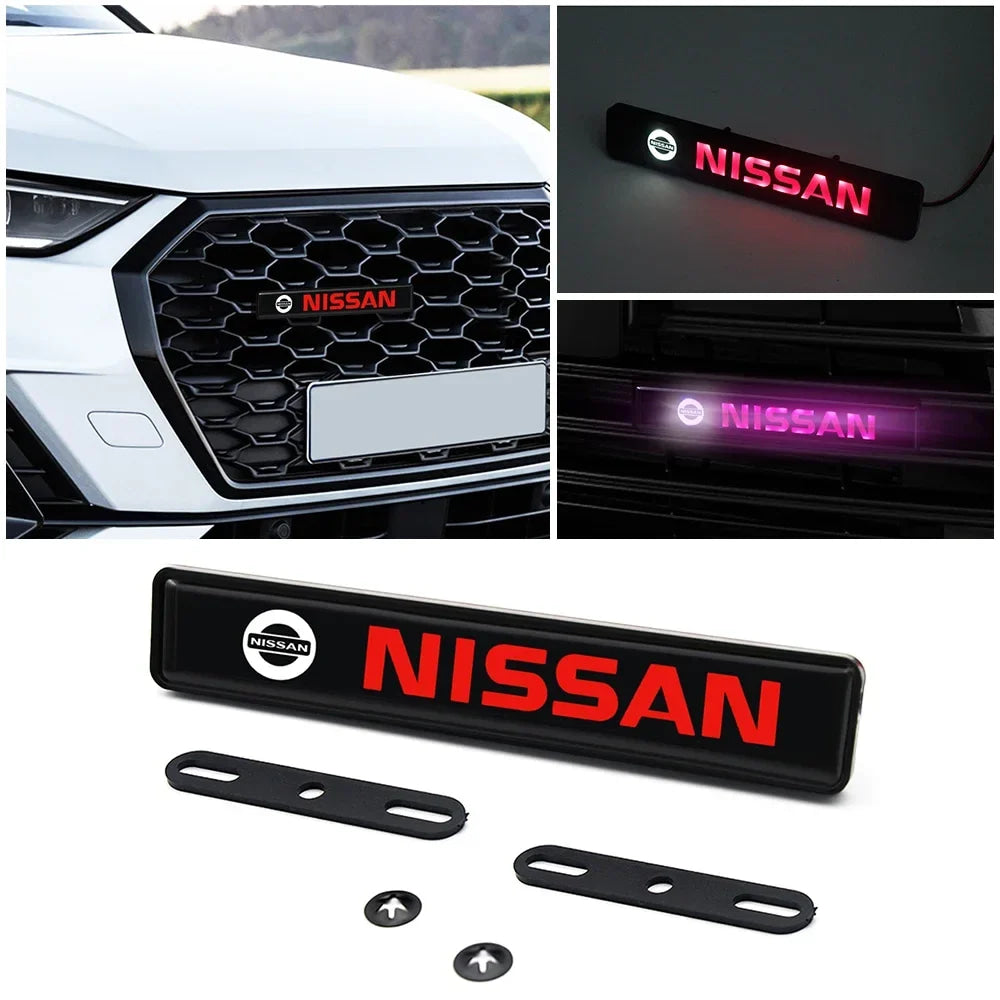 Car Decorative Lights LED Front Hood Grille Emblem Badge Decoration For Nissan Qashqai j11 j10 Juke X Trail t32 Tiida Leaf Versa