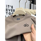 Trendy and exquisite men's new letter relief round neck T-shirt summer fashion classic comfortable and breathable short sleeve