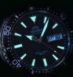 Orient Automatic Mechanical Diver Watch for Men 200M Waterproof Red Dial Stainless Steel Band Day Date Display Sport Wristwatch