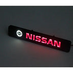 Car Decorative Lights LED Front Hood Grille Emblem Badge Decoration For Nissan Qashqai j11 j10 Juke X Trail t32 Tiida Leaf Versa