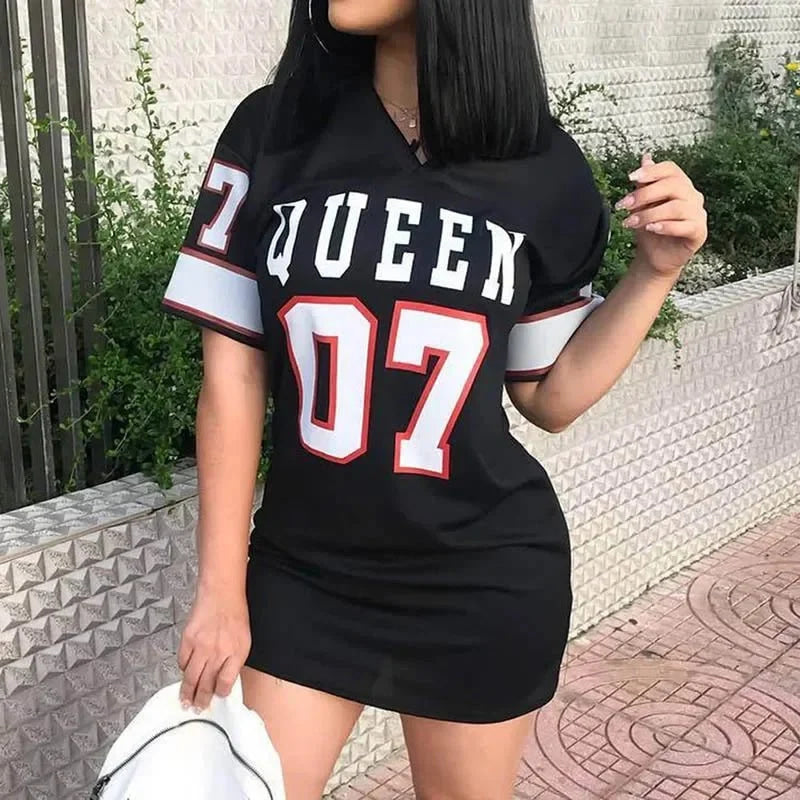 Camiseta de longitud media con estampado de LeTTer V Jersey con cuello de seda de leche agradable para la piel Pantalones cortos... - VibraStore