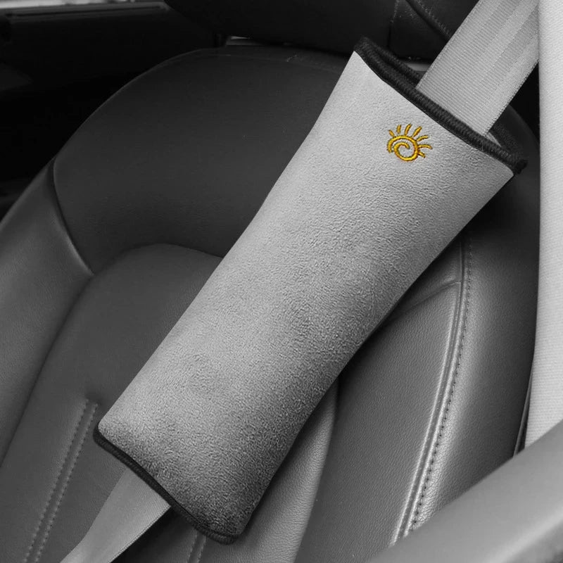 Car Child Safety Shoulder Pads Holder Anti - Stranglehold Plush Sleeping Seat Belt Protection Shoulder Harness Protection Support - VibraStore