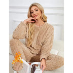 Conjunto de pijama de dos piezas para otoño e invierno con forro polar, ropa para el hogar de terciopelo Coral grueso, conjuntos de pantalones cálidos de manga larga a la moda - VibraStore