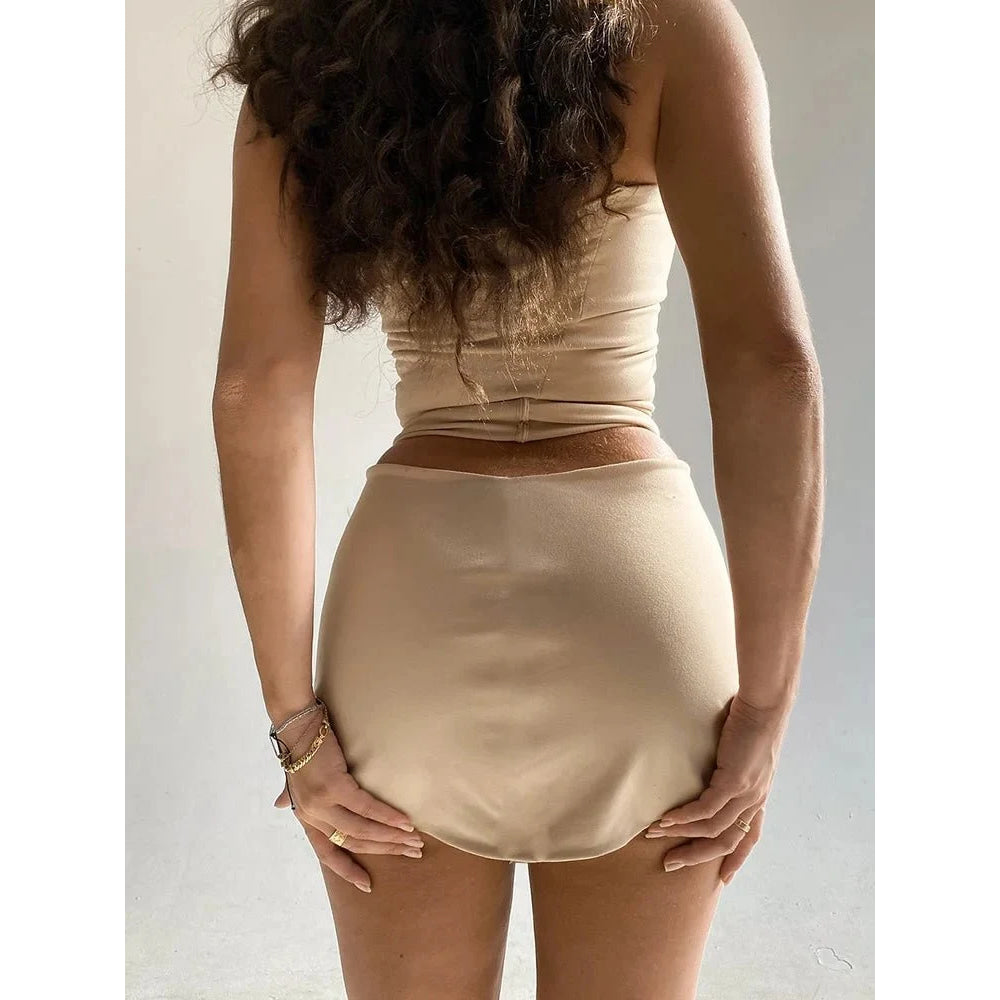 Dulzura - Tops de tubo para mujer, minifaldas para fiesta y Club, conjuntos de dos piezas a juego, trajes de vacaciones, artículos al por mayor para negocios, primavera 2025 - VibraStore