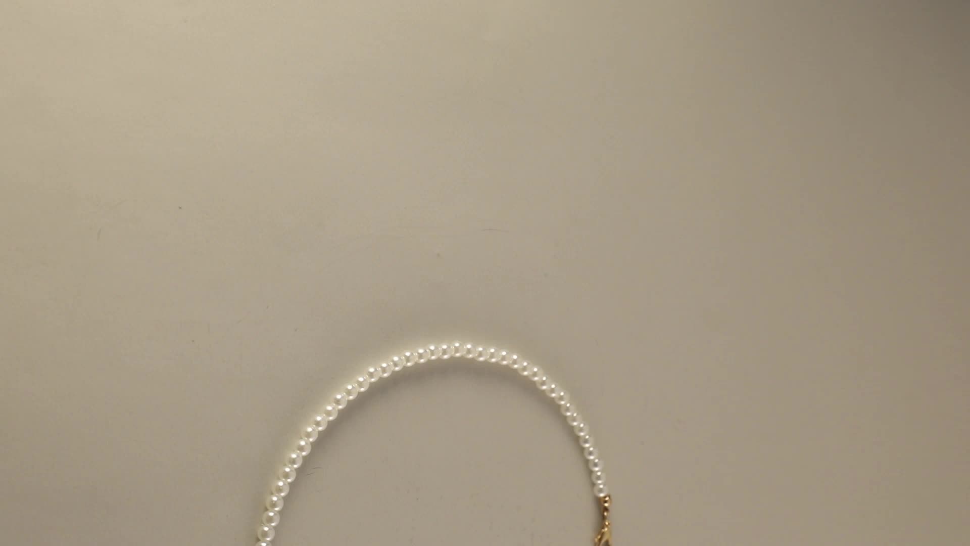 Elegant Single - Strand Faux Pearl Choker Necklace for Women - Bohemian Style, Perfect for Parties, Gatherings, and Gifts, Versatile Accessory|Clavicle Chain|Imitation Pearls - VibraStore