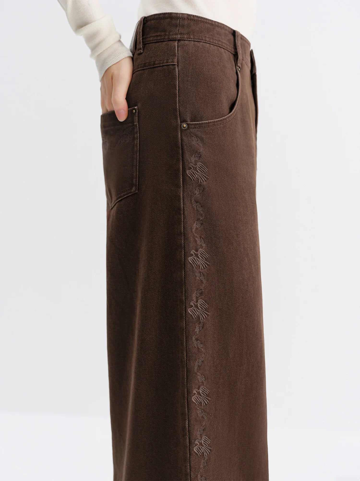 FSLE 2025 Winter Women's Vintage Washed Embroidered Banana Jeans Curved High Waist Wide Leg Trousers Slim Fit Retro Pants - VibraStore