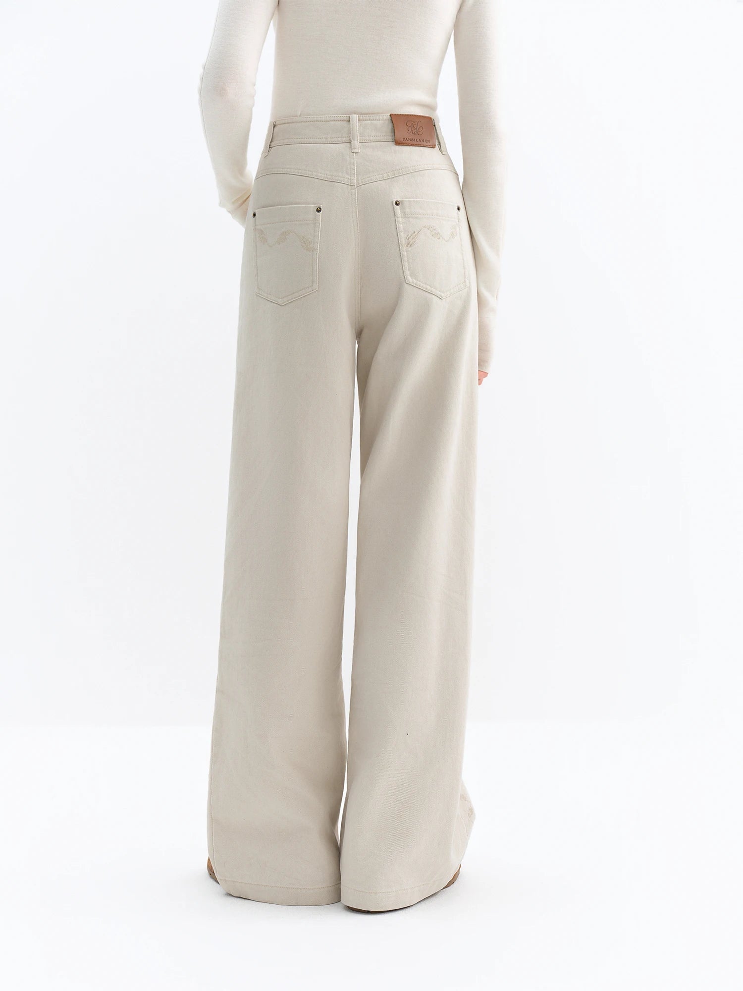 FSLE 2025 Winter Women's Vintage Washed Embroidered Banana Jeans Curved High Waist Wide Leg Trousers Slim Fit Retro Pants - VibraStore