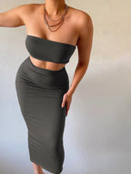 Hugcitar - Conjunto elegante de 2 uds para mujer, camiseta sin mangas Sexy sin tirantes, Top corto, falda Maxi, ropa informal de verano para mujer, Festival de fiesta 2025 - VibraStore