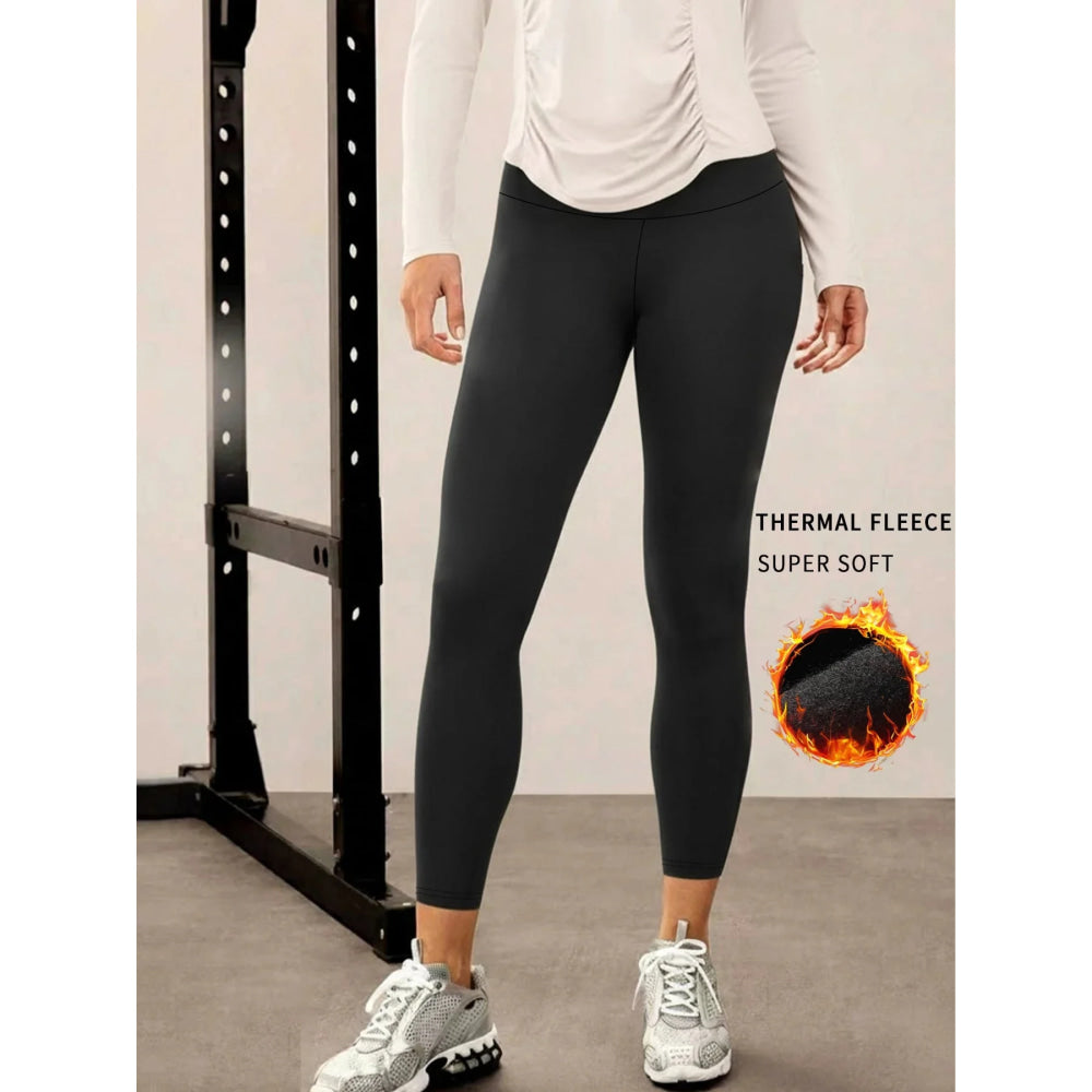 Leggings para correr de invierno para mujer. El diseño de cintura alta proporciona cobertura y comodidad para sesiones de yoga y entrenamiento. - VibraStore