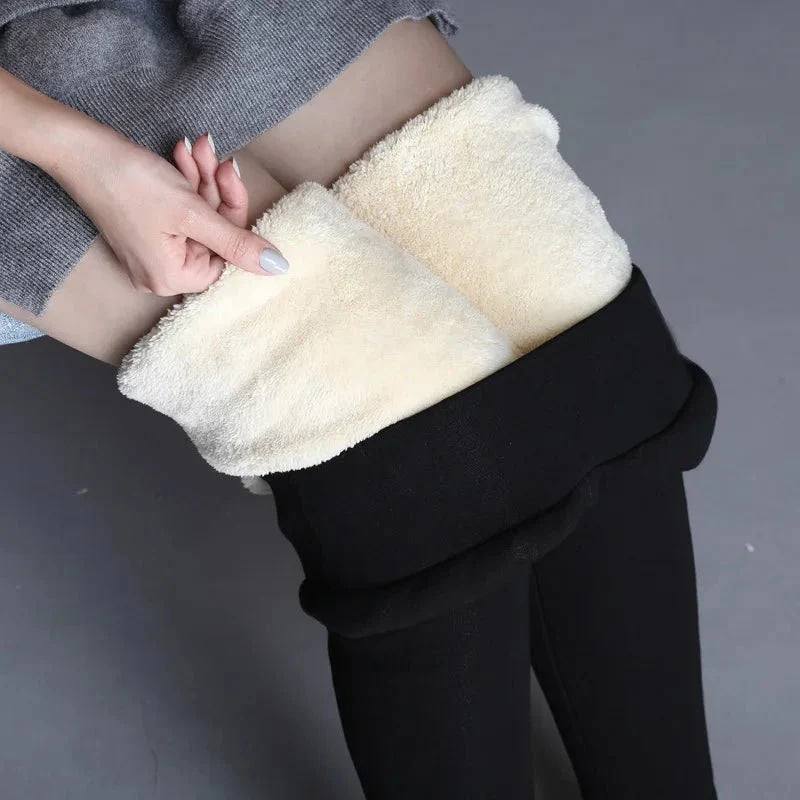 Mallas térmicas para mujer, pantalones cálidos sencillos de cintura alta para invierno, mallas cómodas de terciopelo de otoño con elasticidad negra a la moda - VibraStore