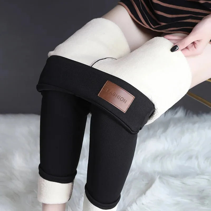 Mallas térmicas para mujer, pantalones cálidos sencillos de cintura alta para invierno, mallas cómodas de terciopelo de otoño con elasticidad negra a la moda - VibraStore