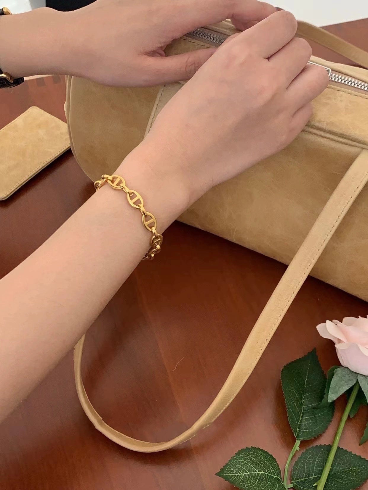 Mao Er South Korea Dongdaemun New Fashion Classy Pig Nose Titanium Steel 18K Gold Plating Niche Style All - Match Bracelet Female - VibraStore